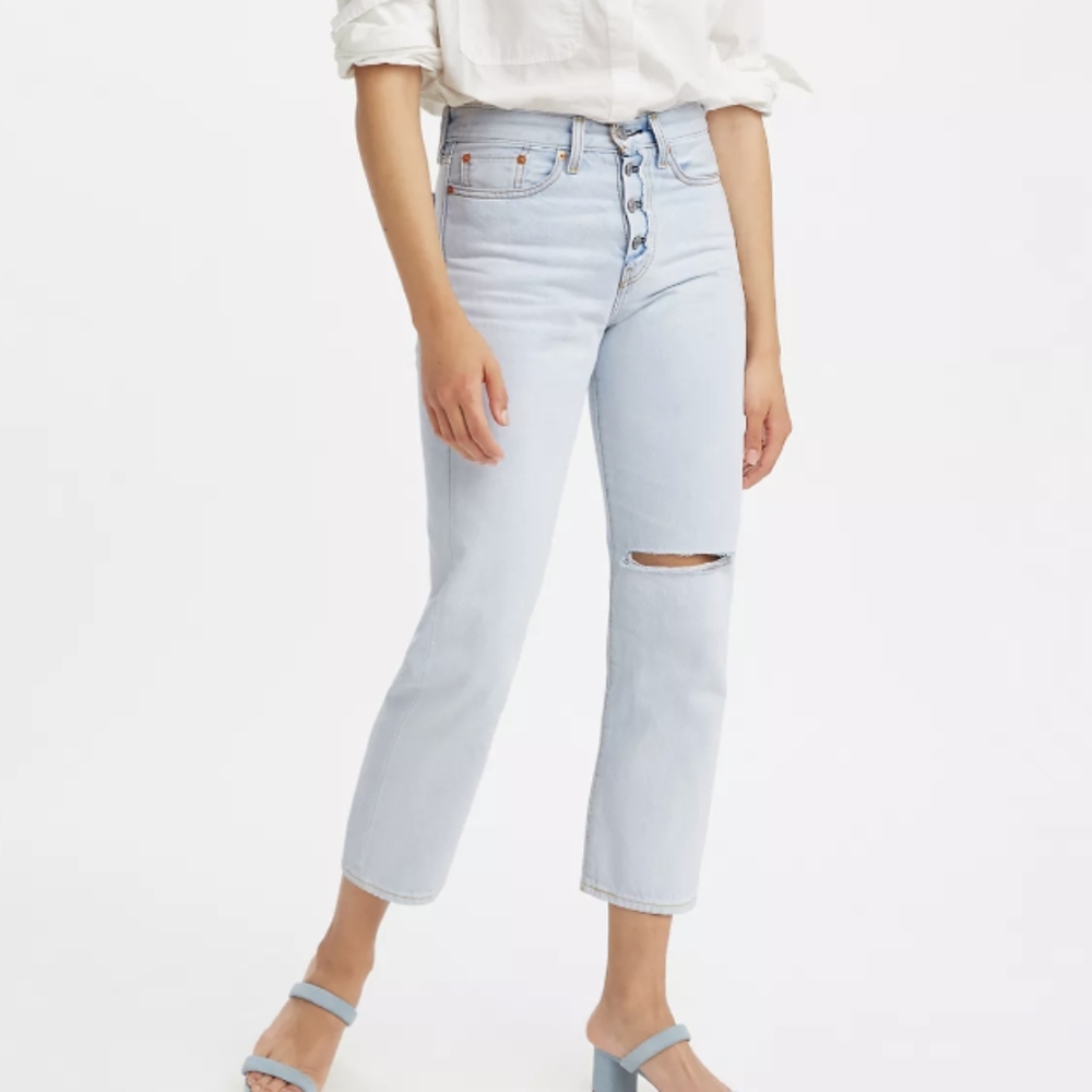 Levis wedgie straight leg jeans light wash